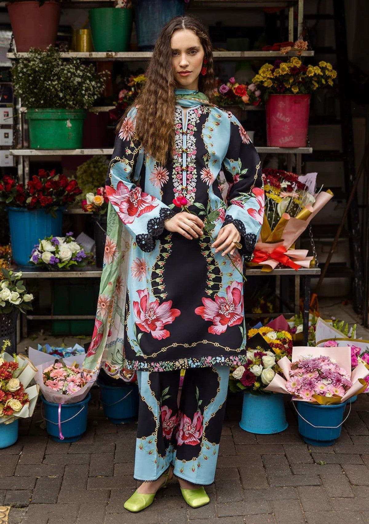 Digital Print Lawn 3-Piece Set ā Bana Dora Voile Dupatta