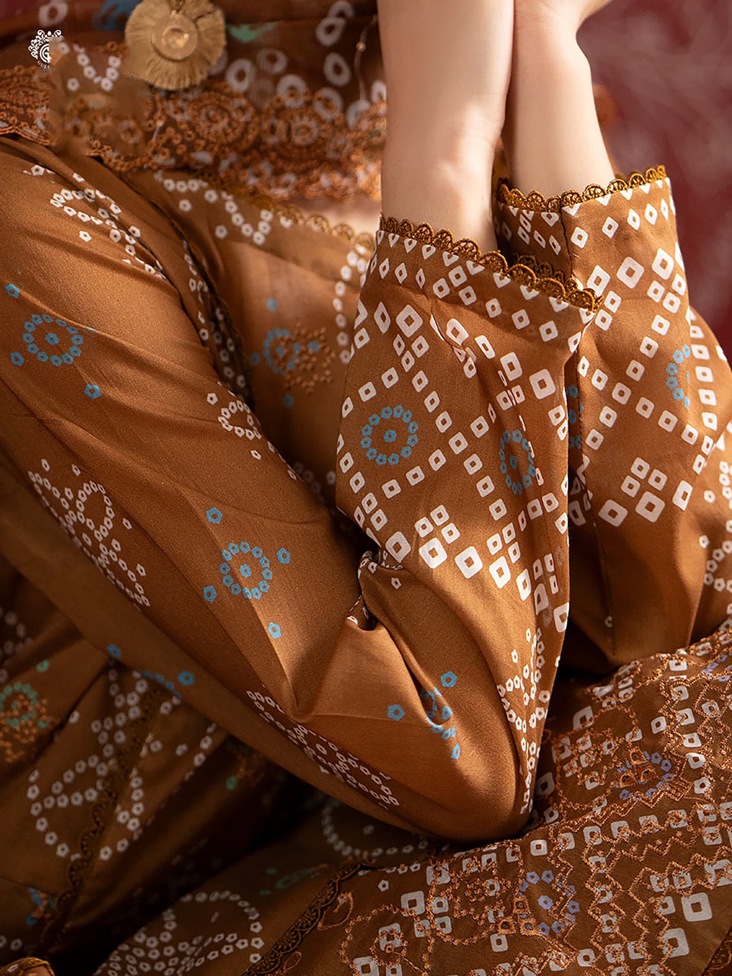 Unstitched Lawn 3-Piece Ensemble with Exquisite Digital Print