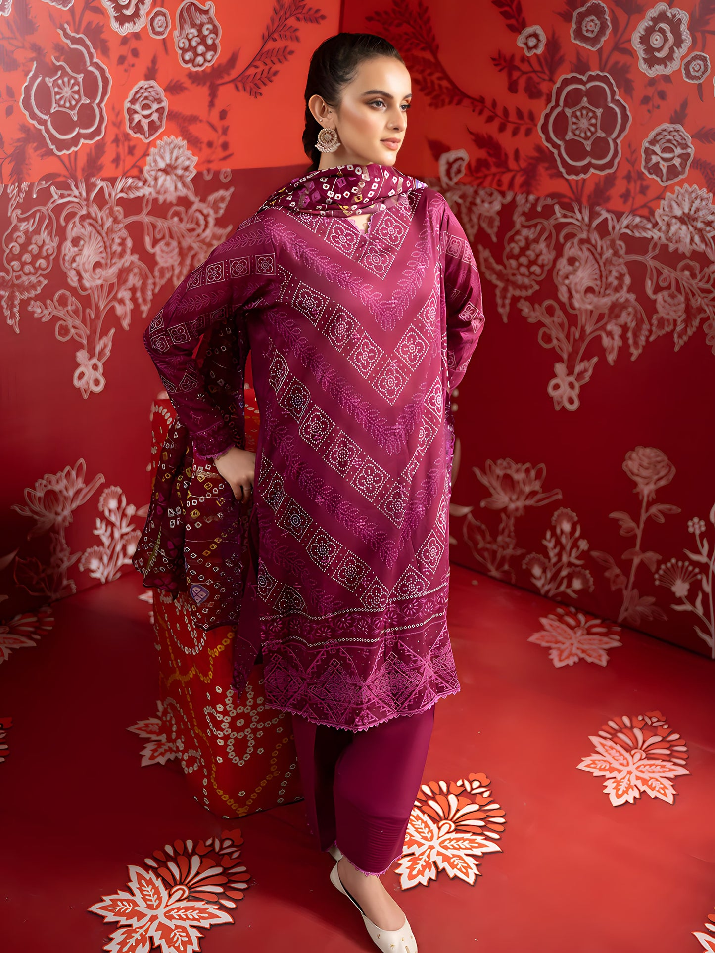 Unstitched Lawn 3-Piece Ensemble with Exquisite Digital Print