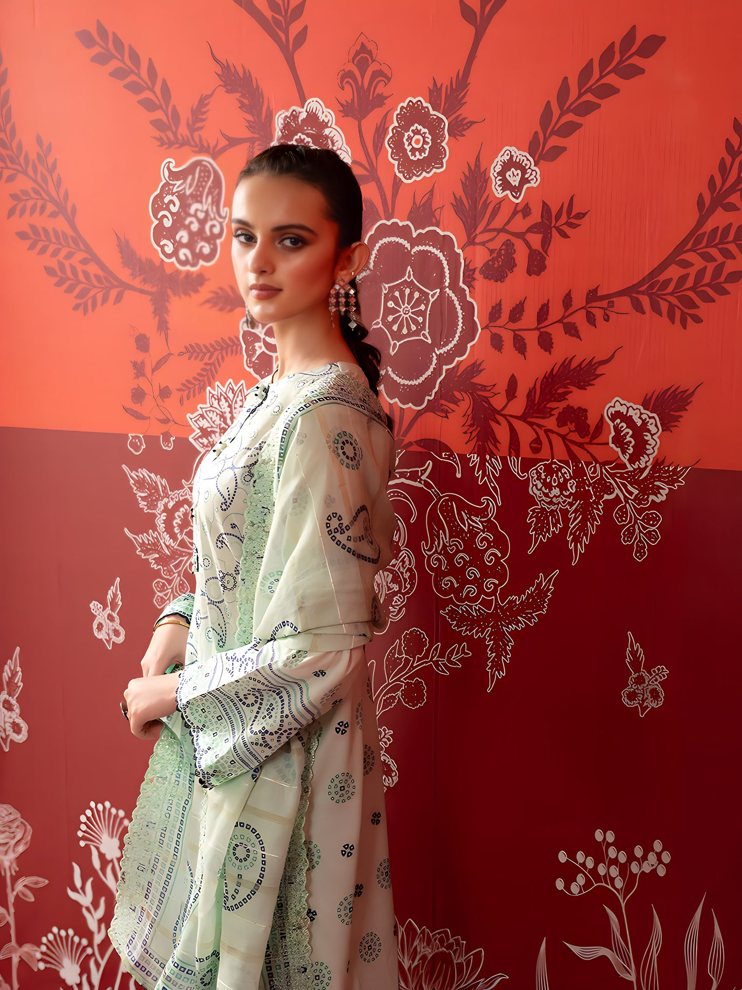 Unstitched Lawn 3-Piece Ensemble with Exquisite Digital Print