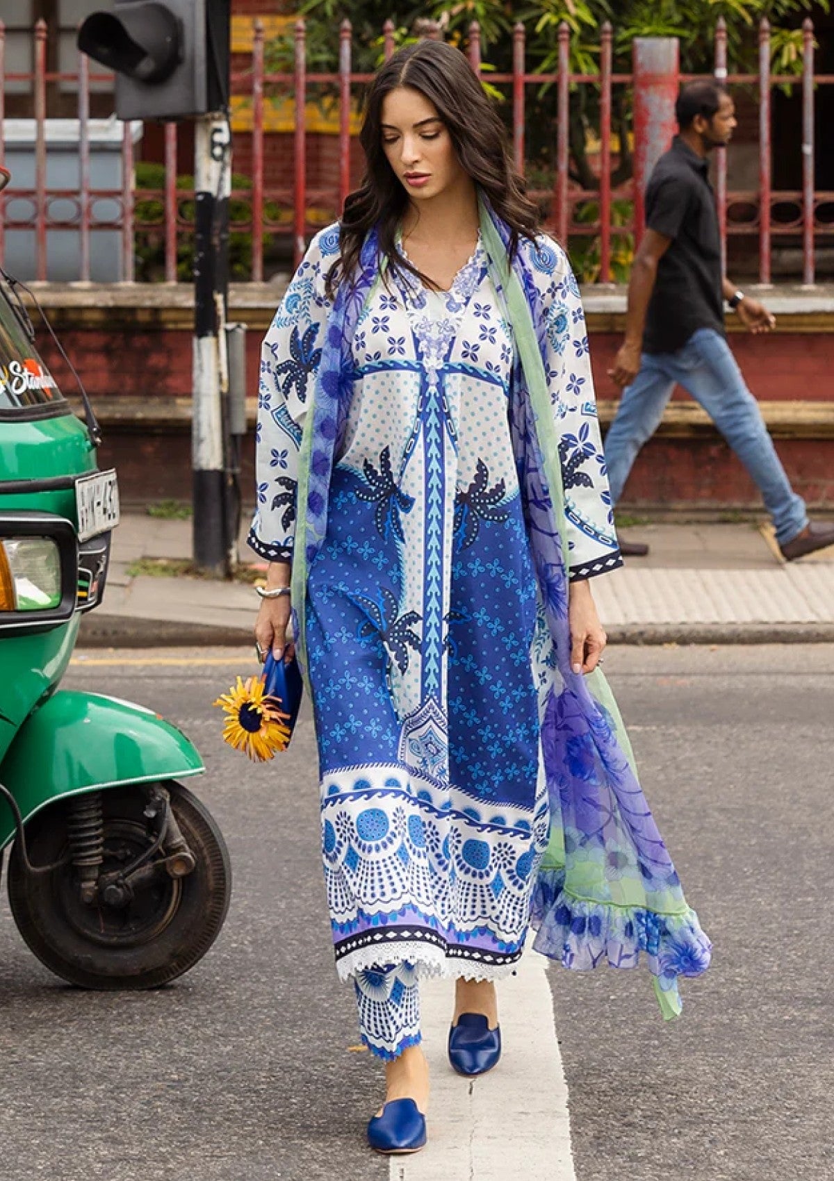 Digital Print Lawn 3-Piece Set ā Bana Dora Voile Dupatta