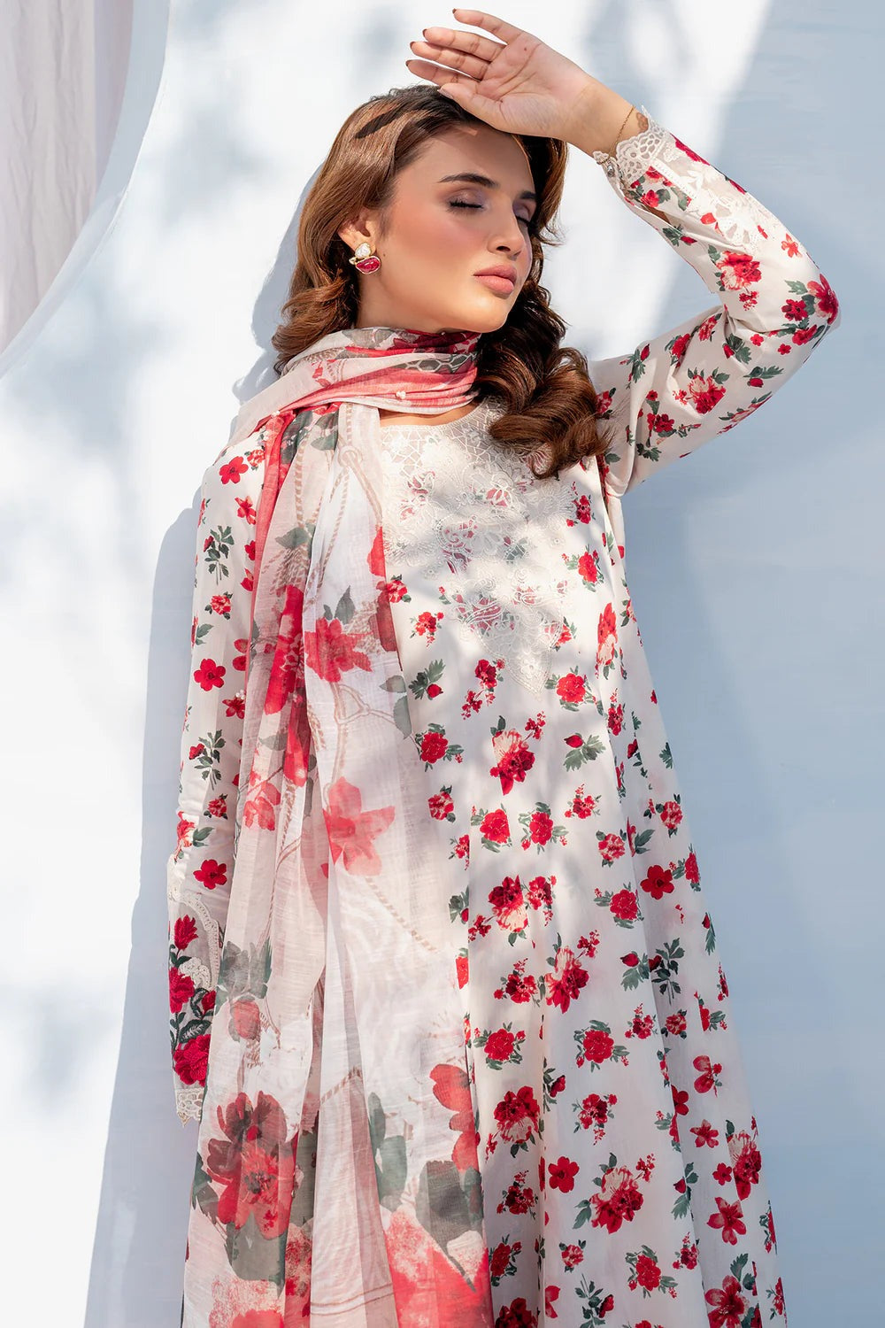 Digital Lawn 3-Piece Set – Bana Dora Prints with Voile Zari Dupatta