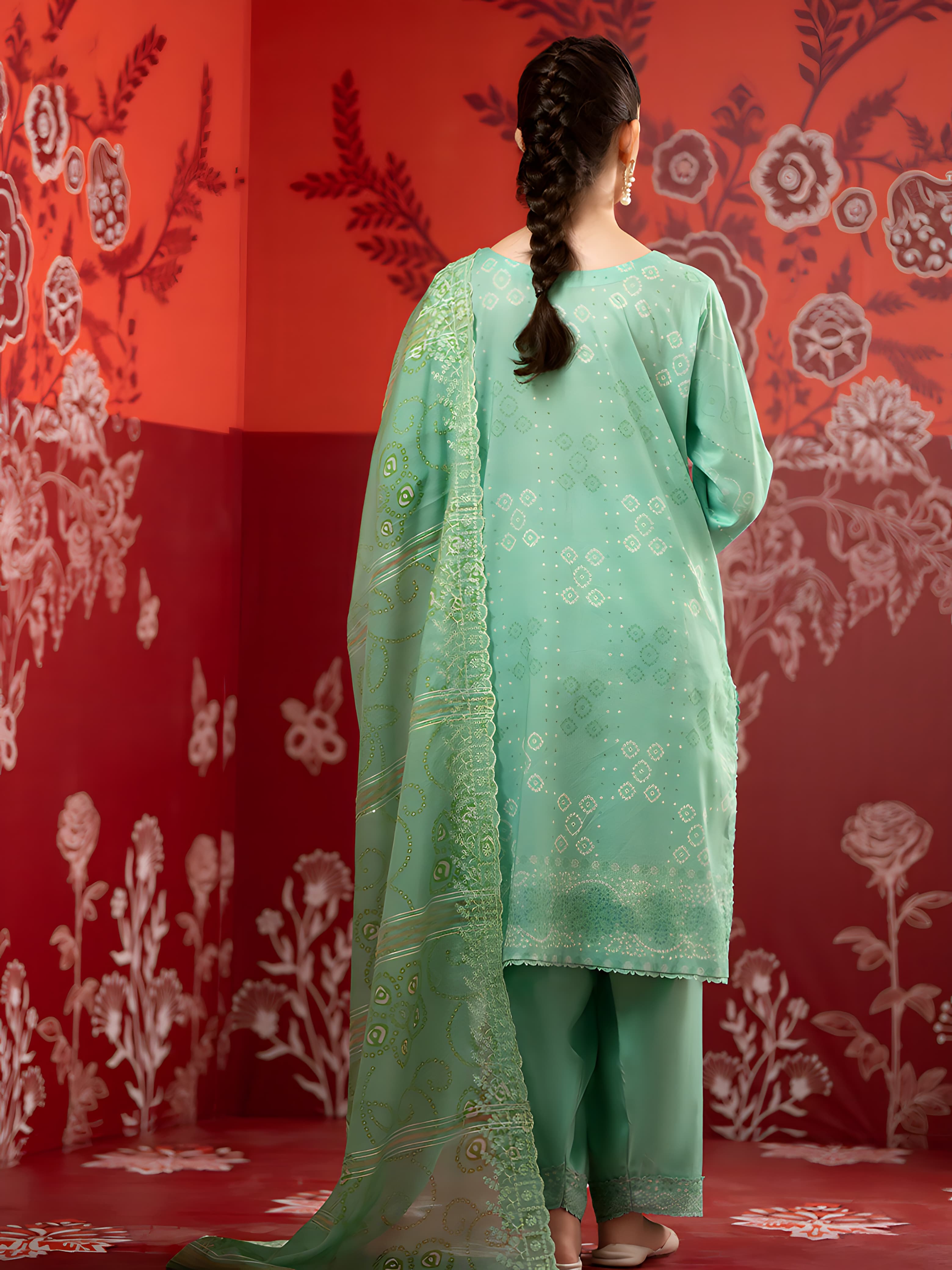 Lakhany: Unstitched Lawn 3-Piece Ensemble with Exquisite Digital Print