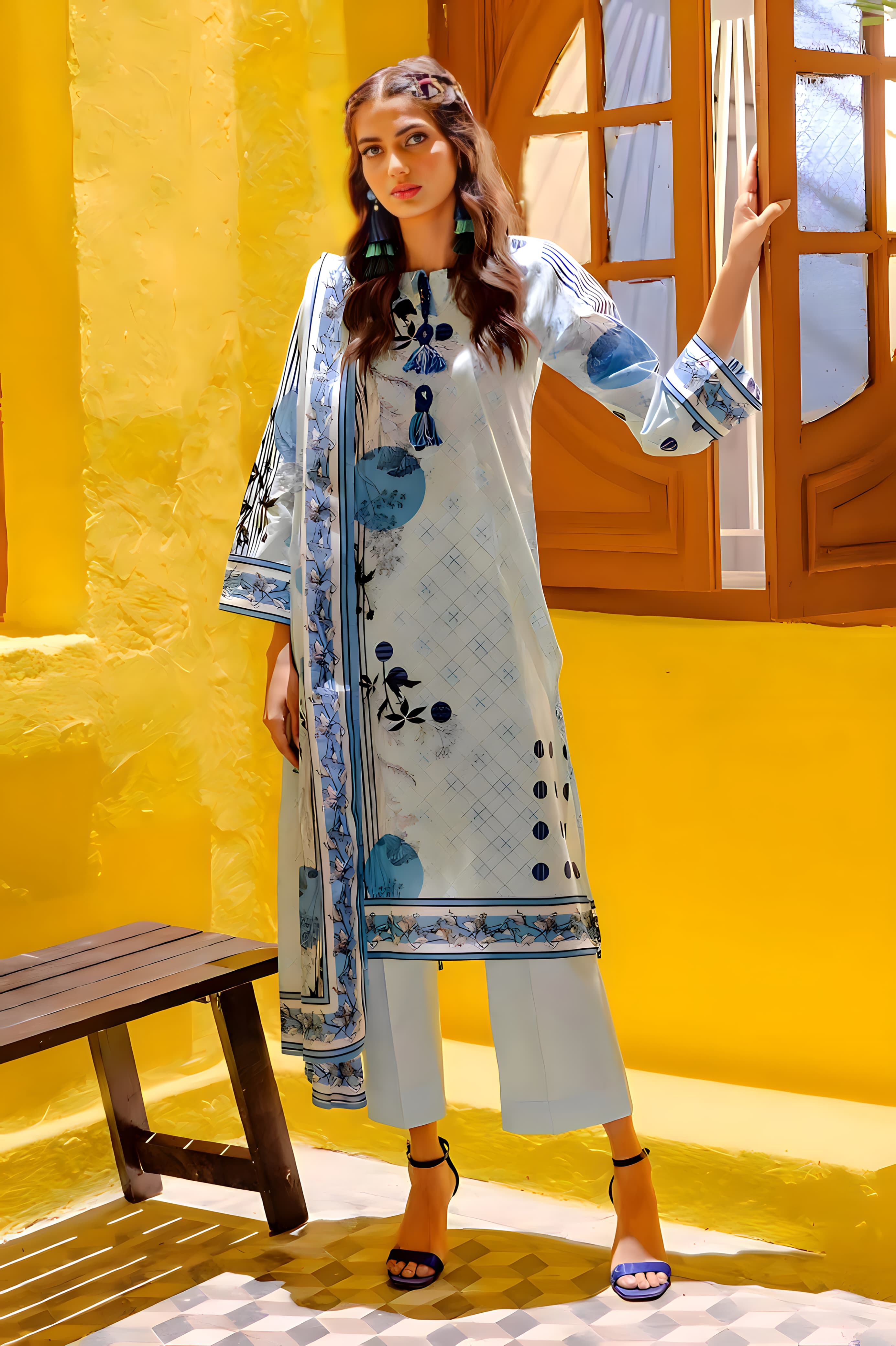 Gul Ahmed: All-Over Digital Printed Lawn 3-Piece Unstitched Ensemble - Elevate Your Style