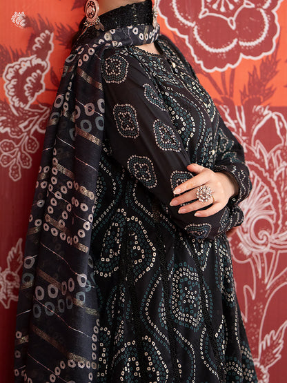 Unstitched Lawn 3-Piece Ensemble with Exquisite Digital Print
