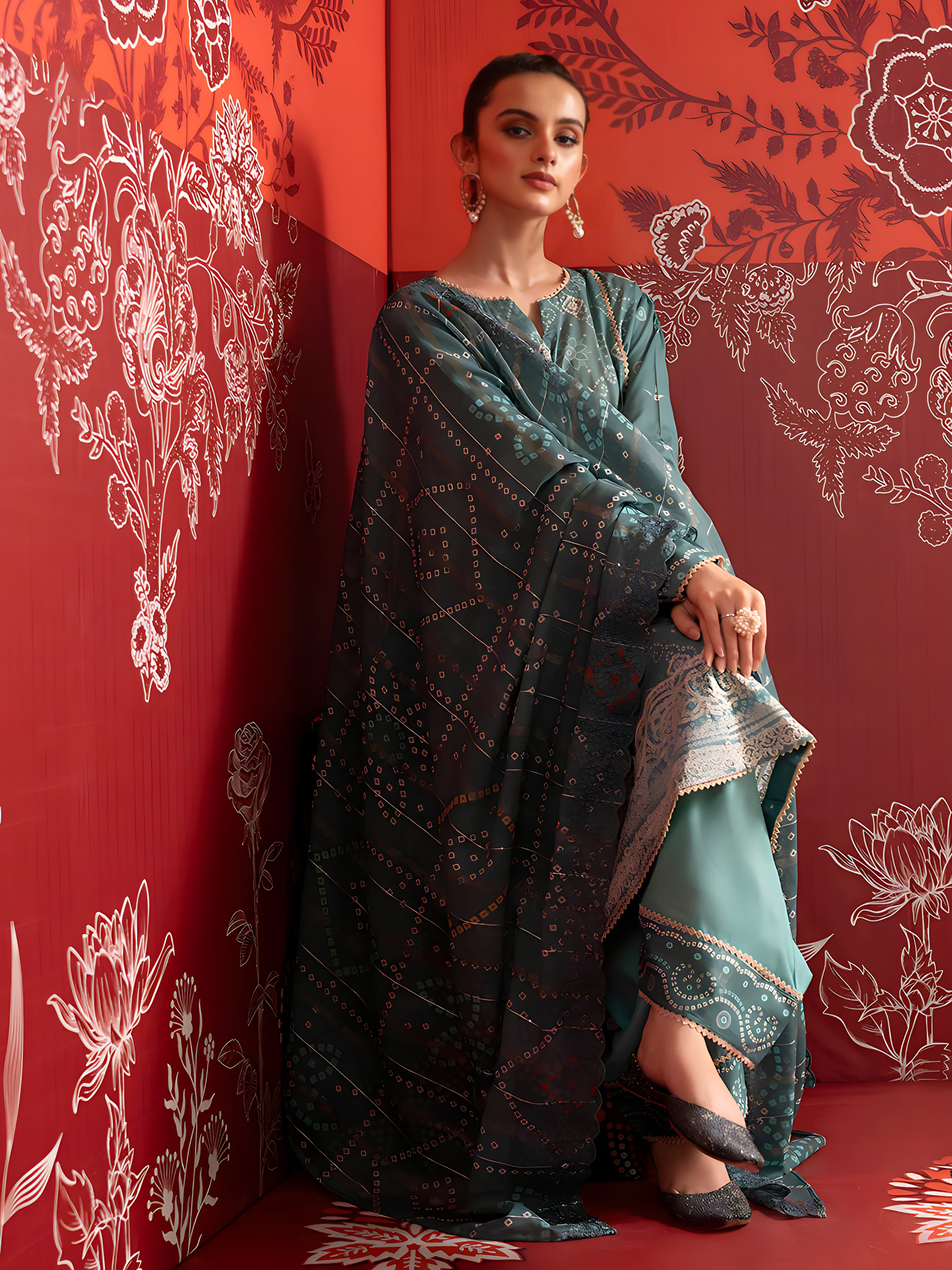 Lakhany: Unstitched Lawn 3-Piece Ensemble with Exquisite Digital Print