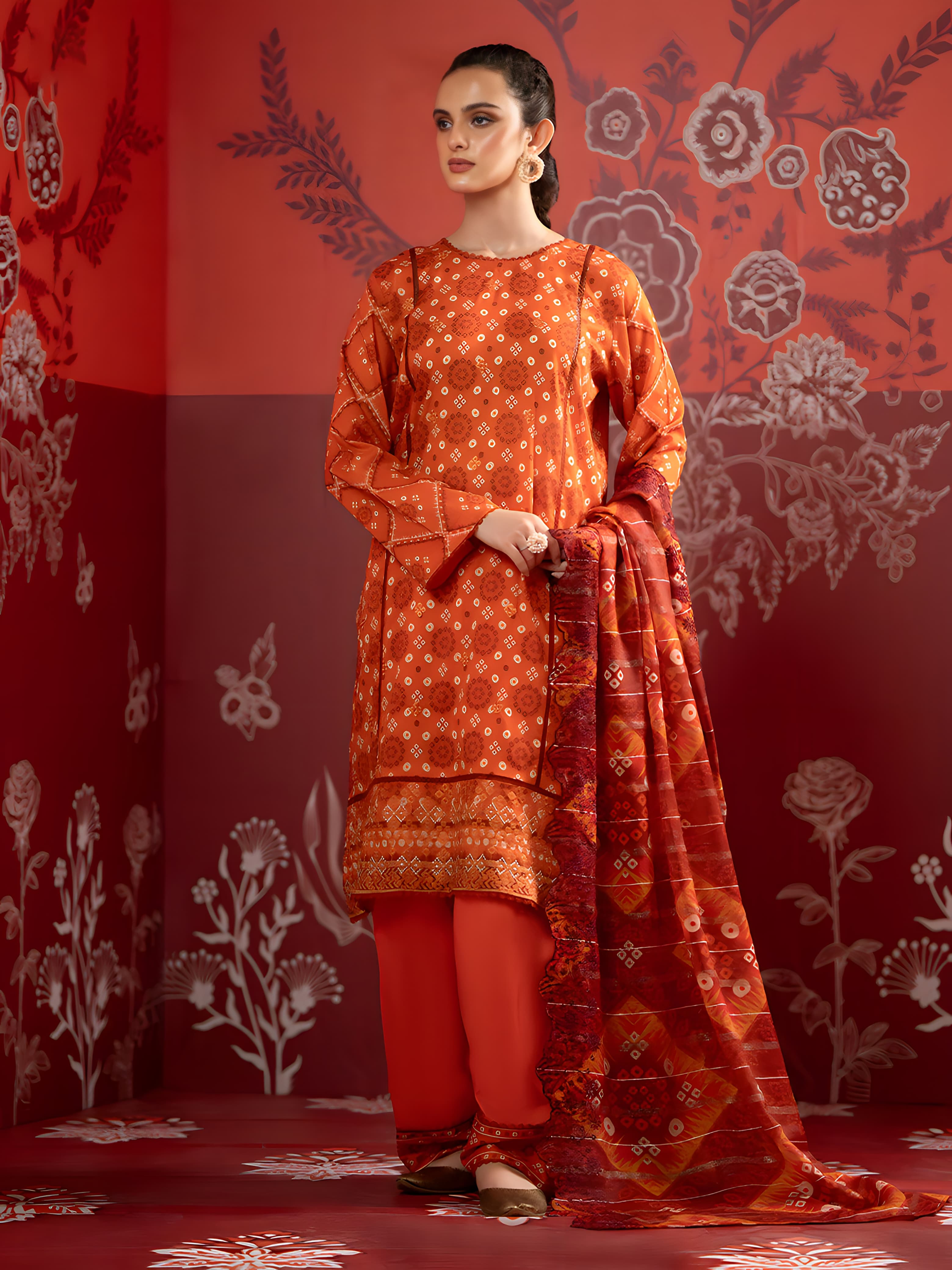 Lakhany: Unstitched Lawn 3-Piece Ensemble with Exquisite Digital Print