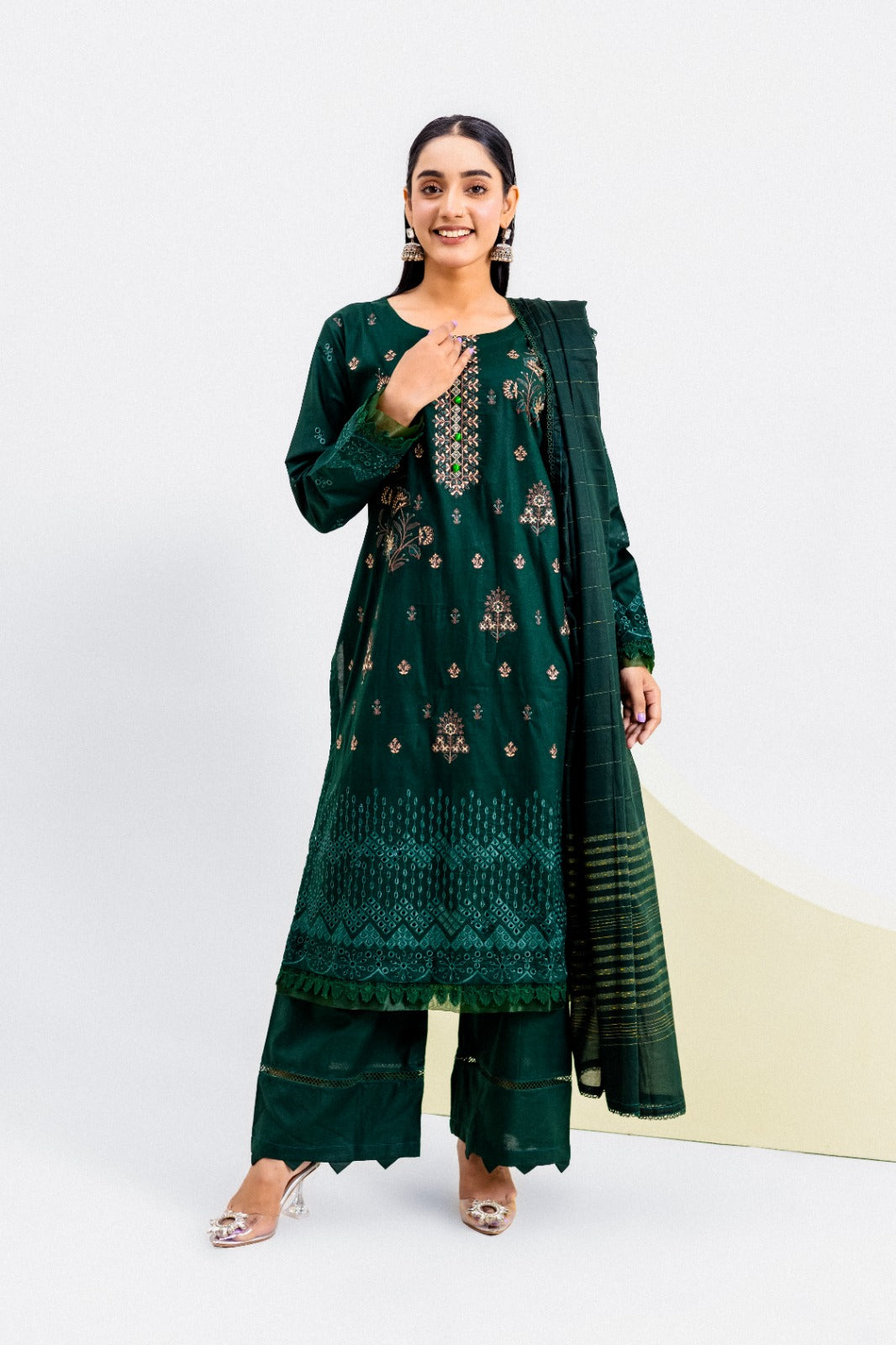 Premium Embroidery Lawn With Chikankari : 3-Piece Unstitched Elegance