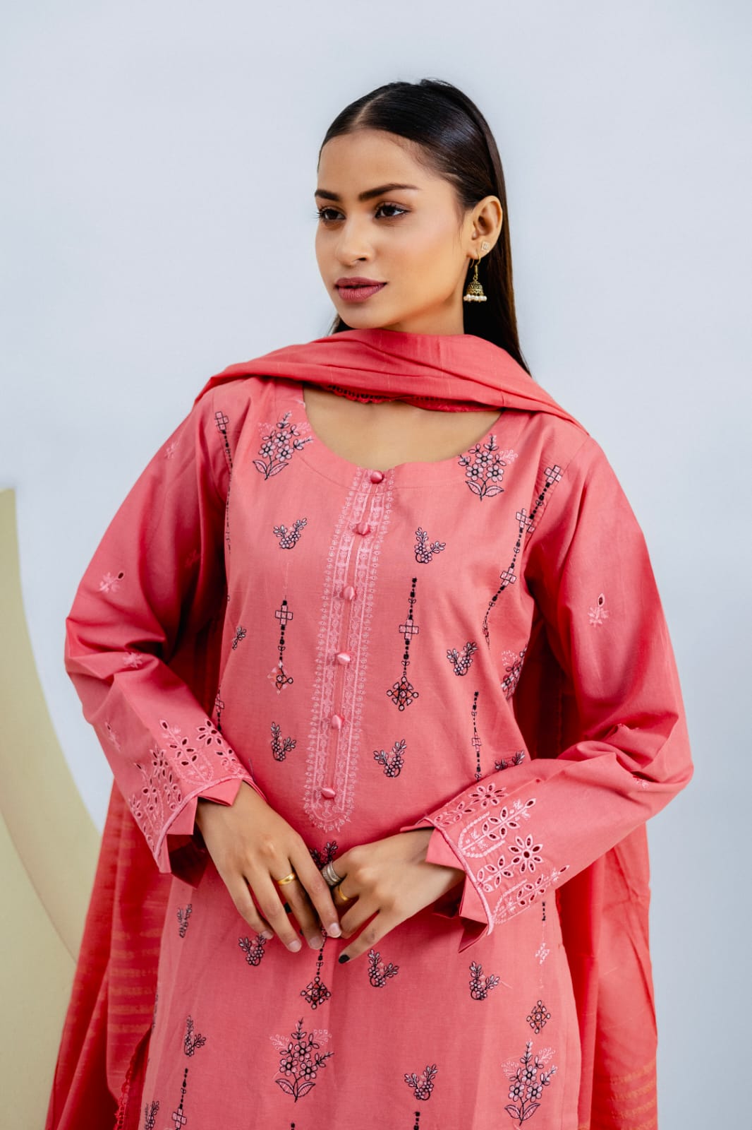 Premium Embroidery Lawn With Chikankari : 3-Piece Unstitched Elegance