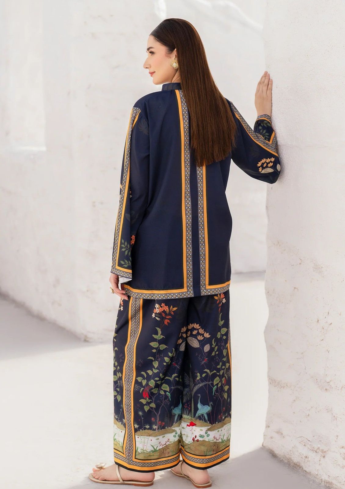 Digital Lawn 3-Piece Set – Bana Dora Prints with Voile Dupatta