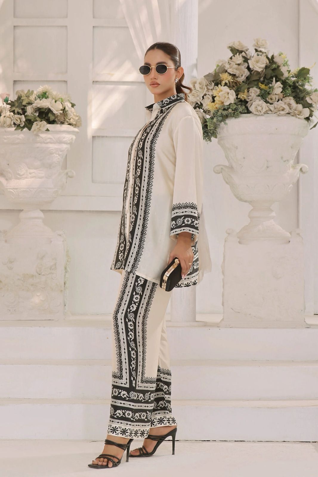 Digital Lawn 3-Piece Set – Bana Dora Prints with Voile Dupatta