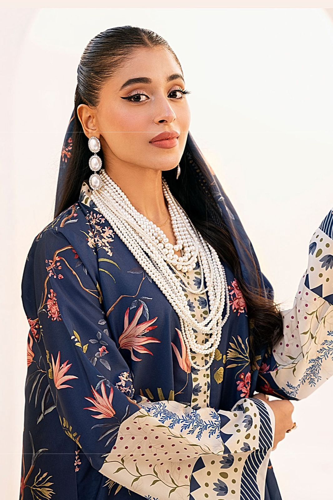 Digital Lawn 3-Piece Set – Bana Dora Prints with Voile Dupatta